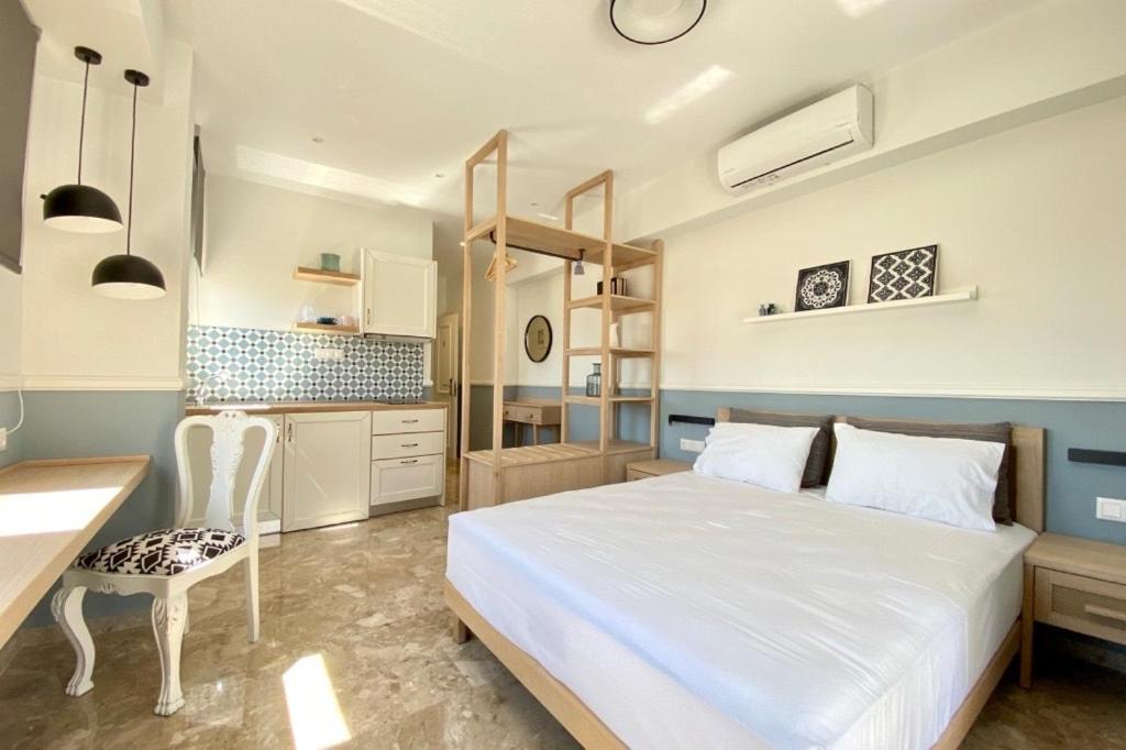 Mageiras Boutique Hotel Afytos Bagian luar foto