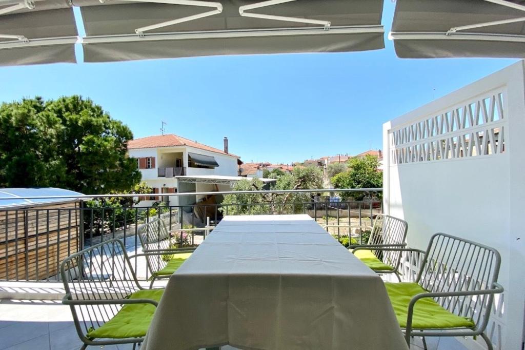 Mageiras Boutique Hotel Afytos Bagian luar foto